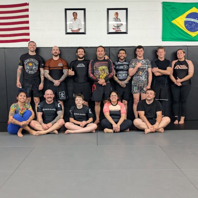 Tonight was one for the books. 📖 . We had the privilege of hosting our Professor Walter "Casc&atilde;o" Vital &mdash; 5th Degree Black Belt, World & Pan-American Champion, and founder of Casc&atilde;o Jiu-Jitsu &mdash; for our adult No-Gi class this evening. . Moments like these remind us why we love this art. Professor Casc&atilde;o didn't just teach technique tonight &mdash; he brought wisdom, heart, and the kind of old-school Jiu-Jitsu energy that runs deep. Our team left the mats better than they walked in. . To Professor Casc&atilde;o: from the bottom of our hearts, thank you. Having you here was a genuine honor, and we hope the universe brings you back real soon.  🙏 The mat is yours anytime. OSS! 🥋 📍 AE UNLTD JIU JITSU | Henderson, NV . #AEUNLTD #NoGi #BJJ #CascaoJiuJitsu #WalterCascao
