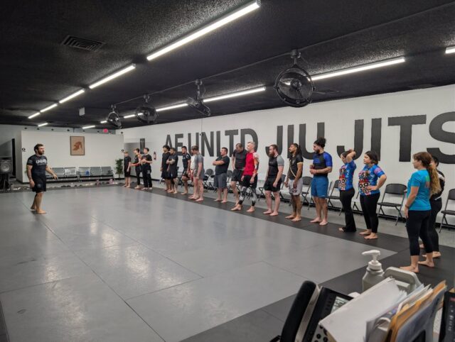 Great Thursday night Adult No-Gi class! Join us Tuesday and Thursday nights for No-Gi training. #jiujitsu #hendersonnv #waterstreet #lasvegas #bouldercity